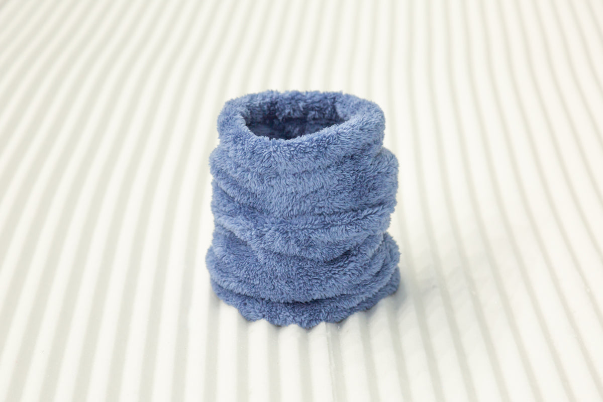 Fluffy snood Blue